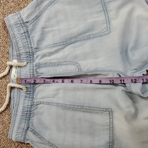 RE generation Jogger style Jeans - Picture 10 of 12